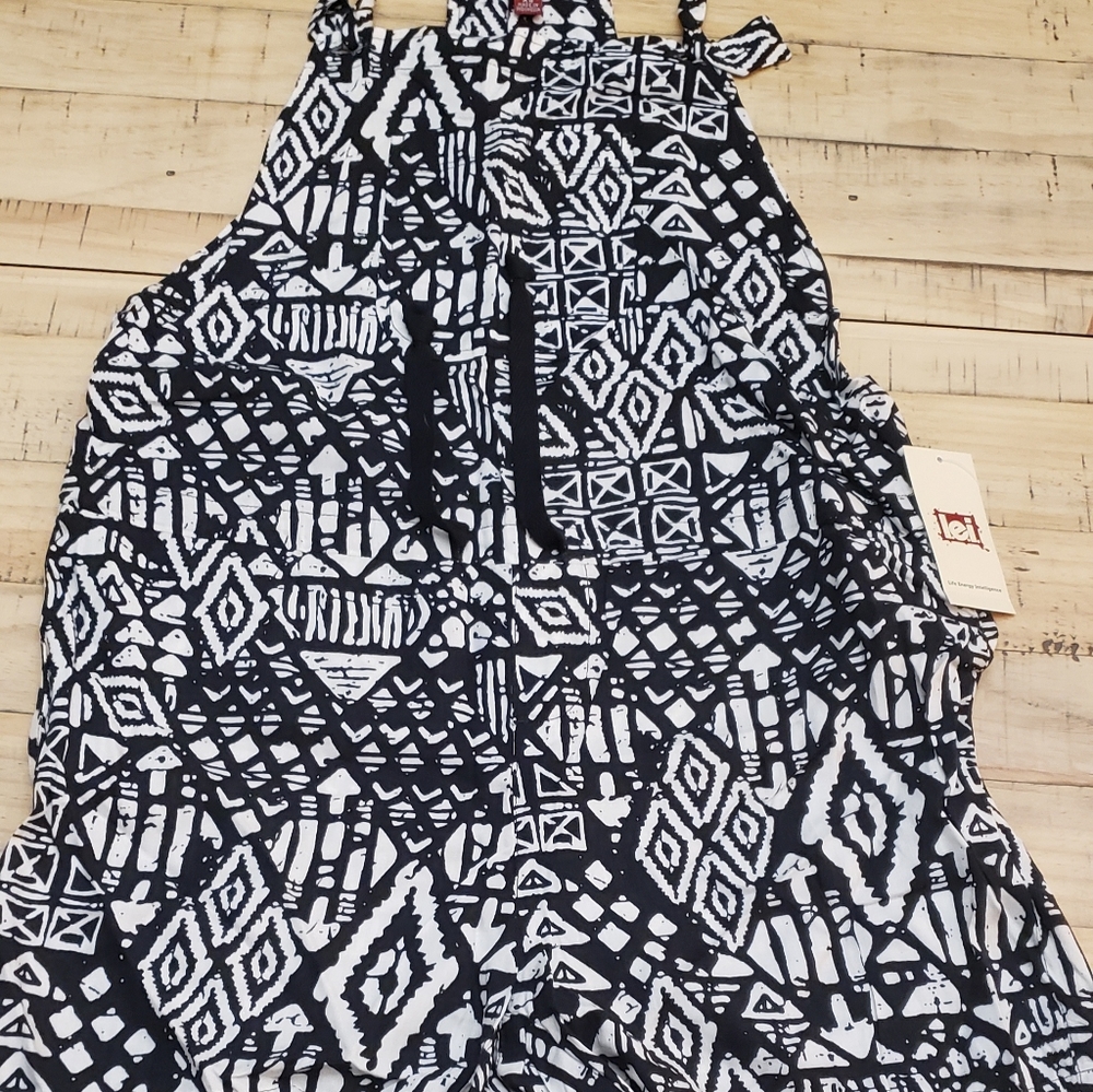 New Juniors Romper xs